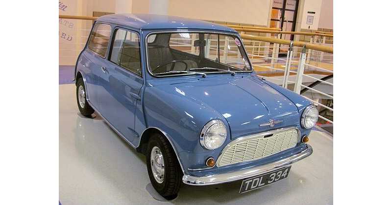 1959_Morris_Mini-Minor_Heritage_Motor_Centre,_Gaydon~2.jpg