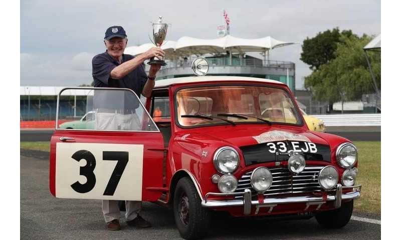 5951dd37891e6b13ec03505587181c87.jpg